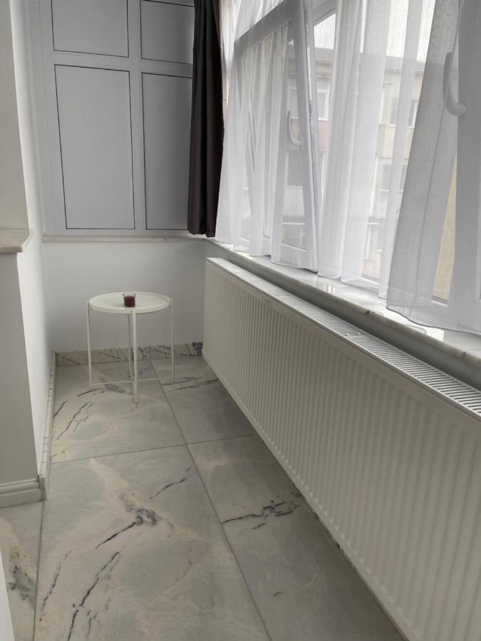 Apartament Emma Targoviste Zewnętrze zdjęcie